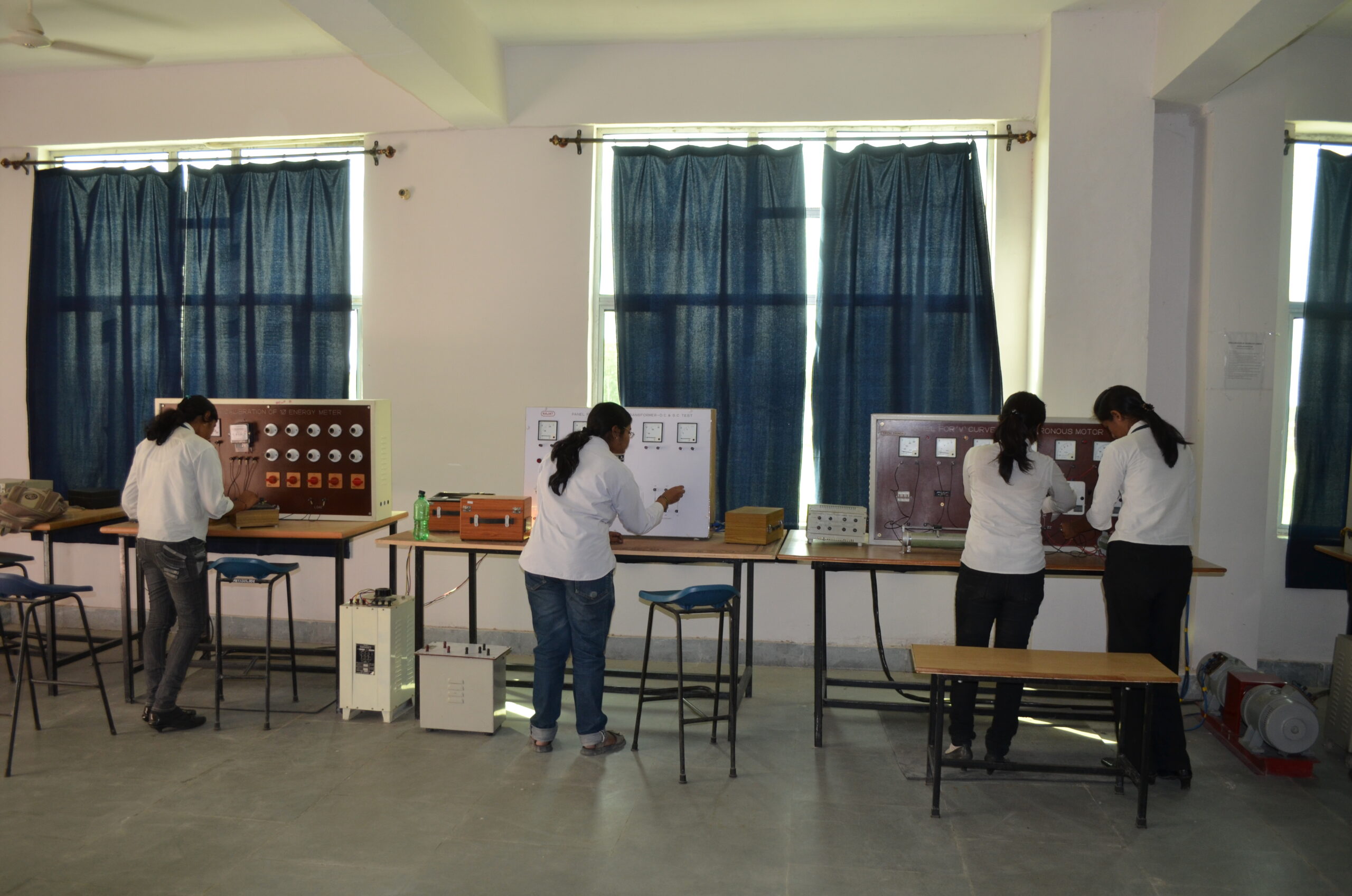 B.Tech college in Kanpur infrastructure